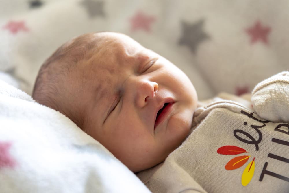 Babies’ frequent crying in the early weeks